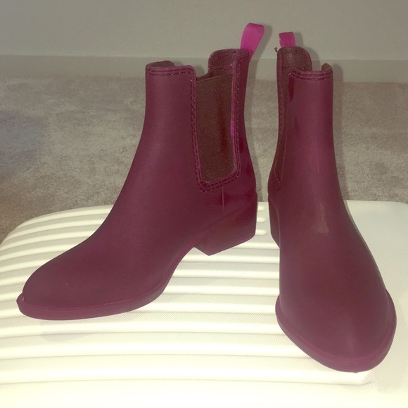 narrow rain boots
